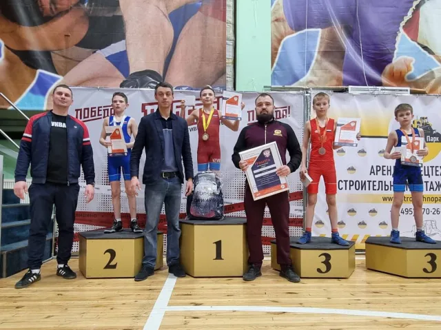 Пять медалей завоевали спортсмены Люберец на турнире по греко-римской борьбе