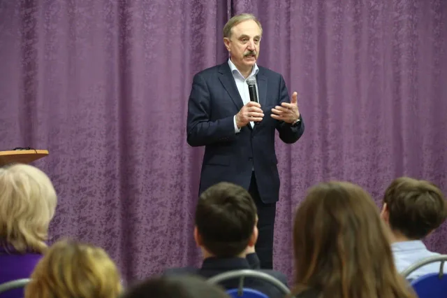 В библиотеке Люберец провели творческий вечер, посвящённый Всемирному дню поэзии