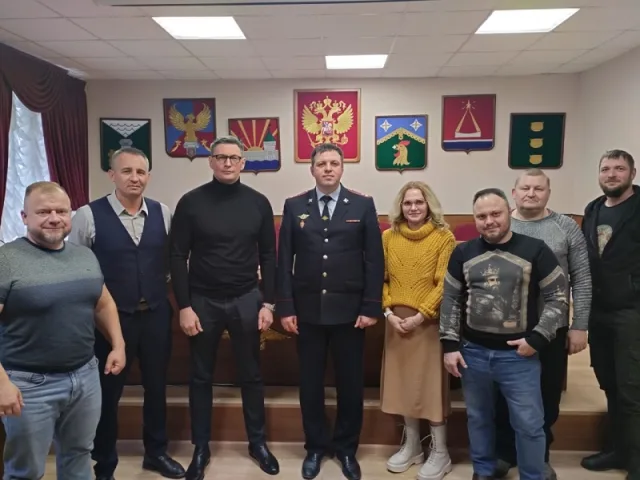 Начальник отдела полиции по вопросам миграции Люберец отчитался перед общественниками