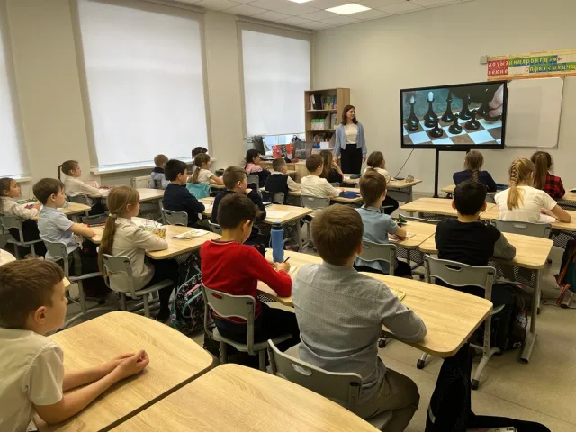 В Люберцах для школьников провели более 290 киноуроков за месяц