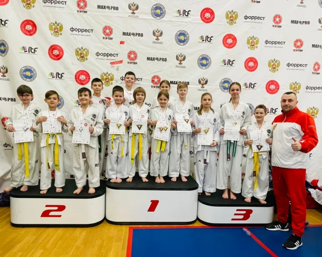 Более 130 медалей завоевали спортсмены Люберец на областном чемпионате по тхэквондо