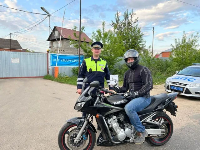 Сотрудники ГАИ Люберец напомнили водителям мотоциклов и велосипедов о соблюдении ПДД