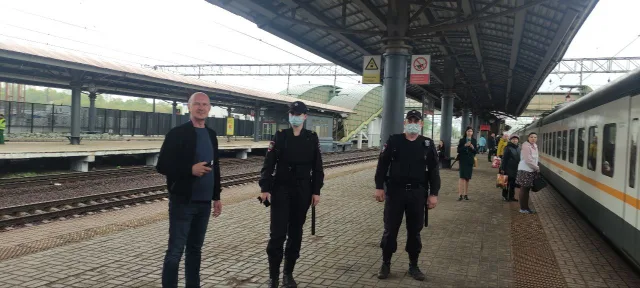 В Люберцах во время рейдов на ж/д платформах и станциях выявили 17 нарушителей