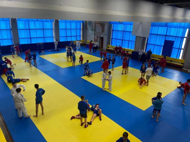 Самбисты из Люберец провели совместные тренировочные сборы