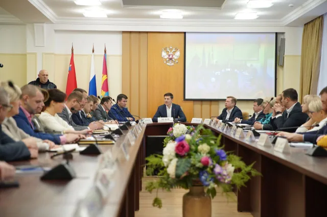 Владимир Волков провел оперативное совещание в Люберцах