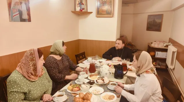 В Люберцах во время встречи с женами бойцов СВО обсудили передачу гумпомощи на передовую