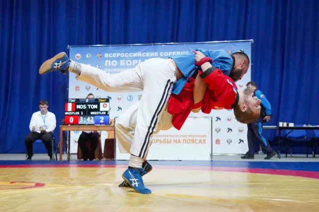 В Люберцах более ста спортсменов поучаствуют во всероссийском турнире по борьбе на поясах