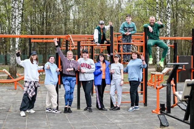 В Люберцах состоялась очередная утренняя тренировка от известного актера Андрея Сухина