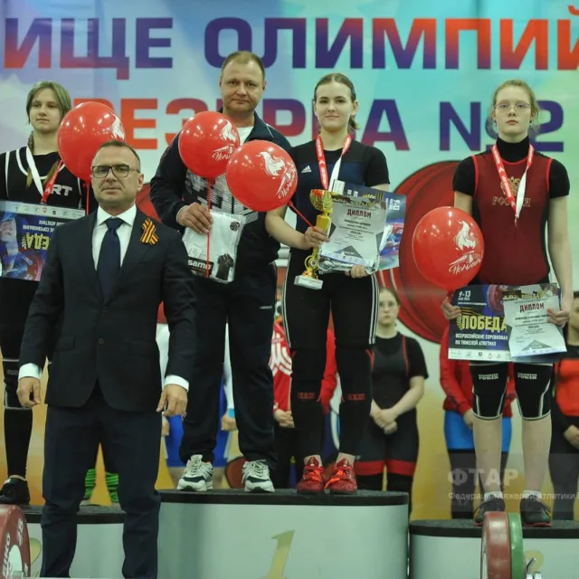 Пять призовых мест заняли юные тяжелоатлеты Люберец на всероссийских соревнованиях