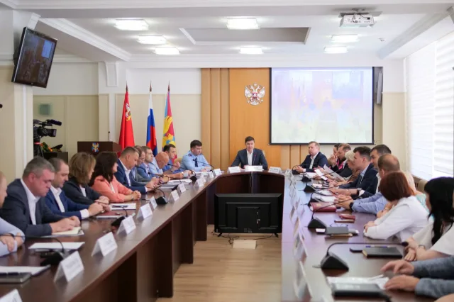 Владимир Волков провел оперативное совещание в Люберцах