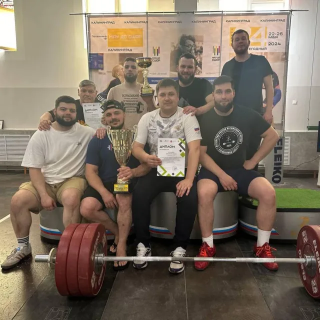 Шесть медалей завоевали спортсмены Люберец на всероссийском турнире по тяжелой атлетике
