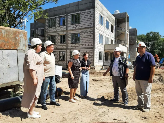 Лидия Антонова проверила строительство нового детского сада на 200 мест в Люберцах