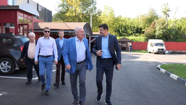 Владимир Волков посетил предприятие «Тензо-М» в Люберцах