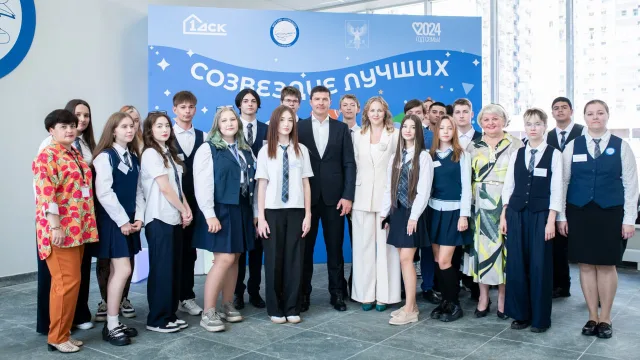 Владимир Волков поздравил жителей Люберец с Днем знаний