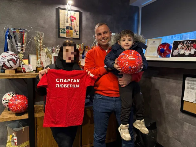 Руководитель ФШ «Спартак» в Люберцах встретился с семьёй участника СВО