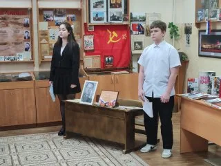 Парту в память об участнике ВОВ открыли в Дзержинском городского округа Люберцы