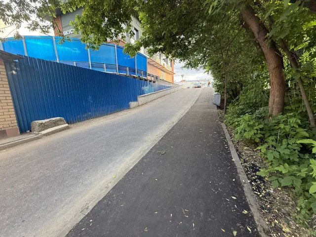 Обустройство нового тротуара в Люберцах завершили раньше срока