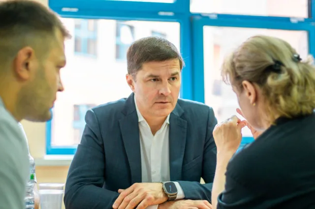 Встреча с жителями в формате выездной администрации состоялась в Дзержинском