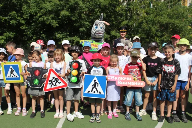 Сотрудники ГАИ Люберец  напомнили школьникам о правилах дорожного движения