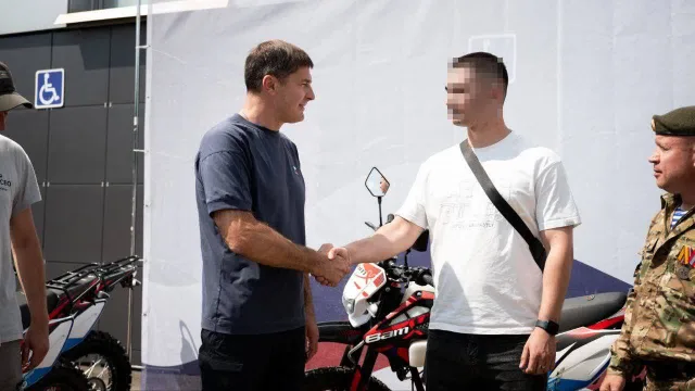 Кроссовые мотоциклы и дроны отправили в зону СВО из Люберец