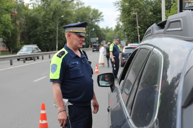 Более 90 водителей проверили на трезвость сотрудники ГАИ во время рейда в Люберцах