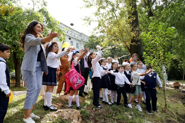 Экологическая акция прошла на Верхнем Дзержинском пруду городского округа Люберцы