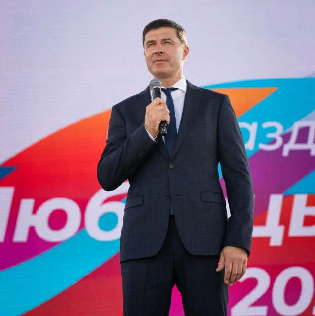 Владимир Волков поздравил жителей Люберец с Днем города