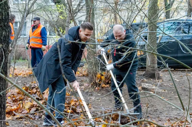 Больше 1100 человек приняли участие в субботнике в Люберцах