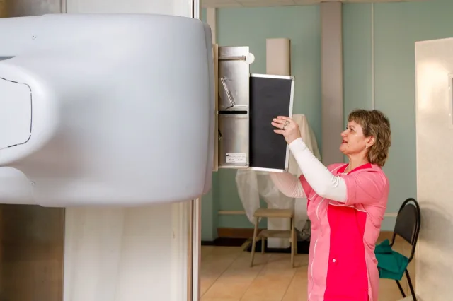 Около 300 случаев онкологических заболеваний органов дыхания выявили врачи Люберец за два года