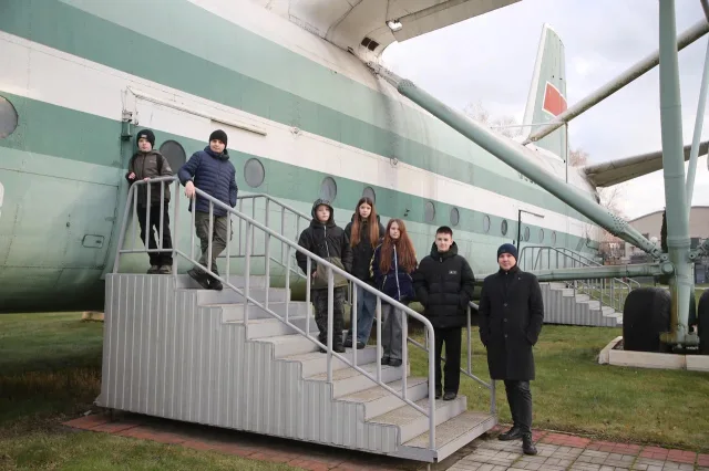 Дети защитников из Люберец побывали в сердце российского вертолетостроения