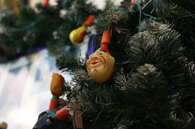 Выставка старинных ёлочных игрушек открылась в Дзержинском Люберец