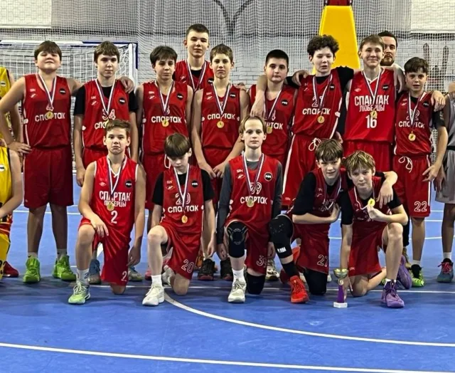 Спортсмены Люберец завоевали золото на турнире по баскетболу «Подмосковная Звезда»