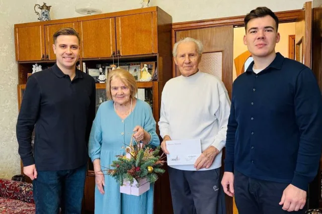 «Единая Россия» дарит праздник тем, кто подарил стране Победу