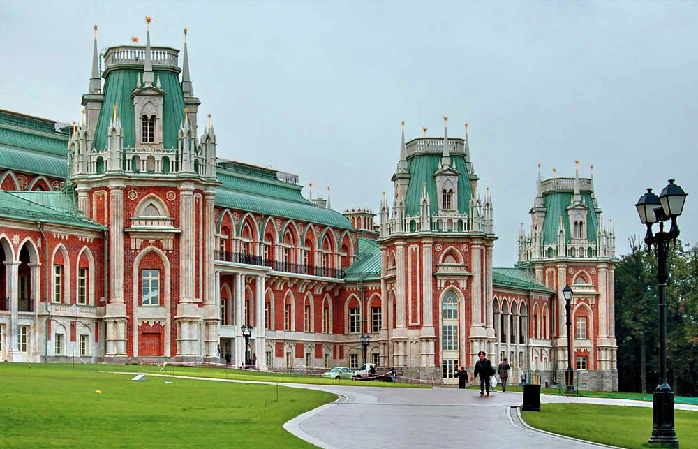 Музеи москвы в парках