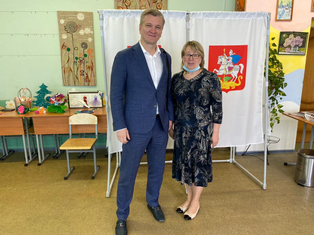 фото на выборы депутатов. голосование люберцы. люберцы уик 1461. лрт люберцы. малаховка зона отдыха.